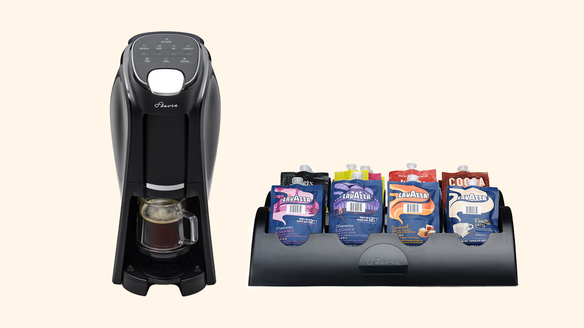 Flavia Aroma Brewer Bundle with 84 Freshpacks and 1 Merchandiser